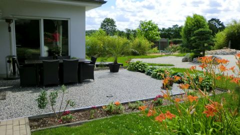 Terrasse schwarzweiss